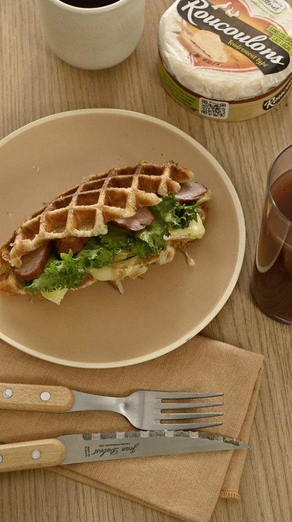 Croofle saucisse de montbéliard et Roucoulons